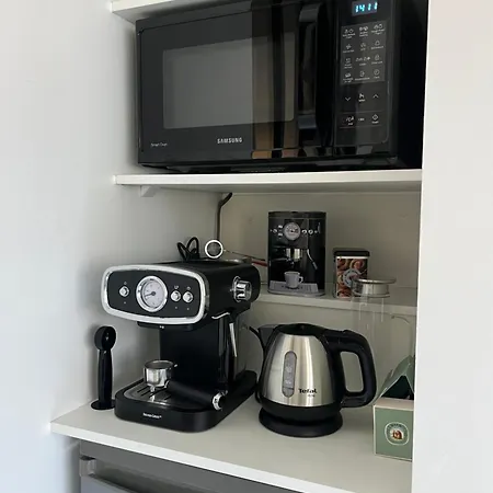 Plein Centre - Astoria Apartment